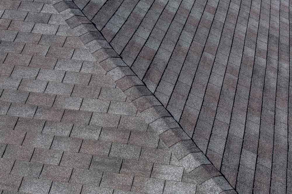 How Long Do Asphalt Shingles Last? A Guide to Roof Lifespan and Timing